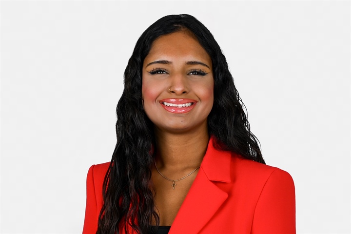 Portraitbild von Samira Sutharsan